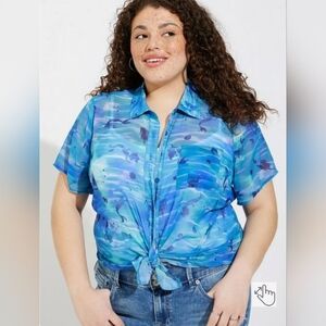 NWT Disney The Little Mermaid Chiffon Button Up Short Sleeve Top Torrid Size 0